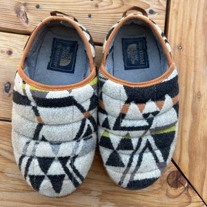 North Face x Pendleton slippers